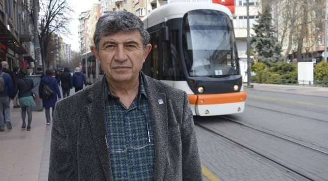 Eskişehir Çevre Koruma ve Geliştirme Derneği Başkanı Sadık Yurtman, tramvay...