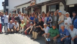 Çevre Derneği eski ve yeni üyeleri kaynaştırmak için kahvaltıda bir araya geldi.